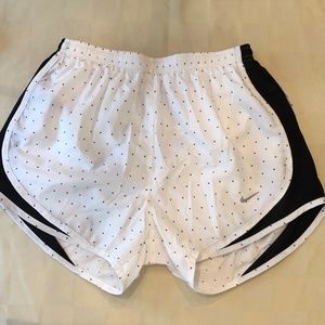 NEW NWOT Small Nike Dri Fit Running Shorts